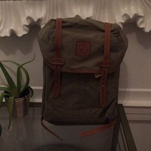 Fjallraven rucksack no. 21 medium. New with tags.